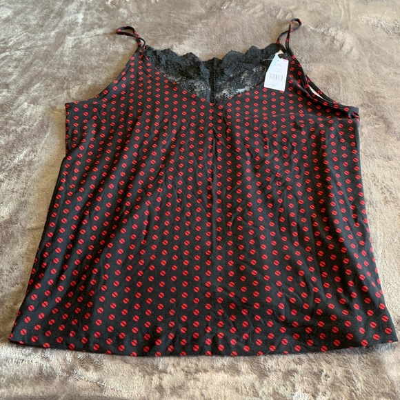 Suzy Shier Camisol - Picture 1 of 6